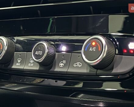 Опель Mokka 2025 года купить новое авто Опель Mokka 2025 года от официального дилера Автоцентр AUTO.RIA Опель фото