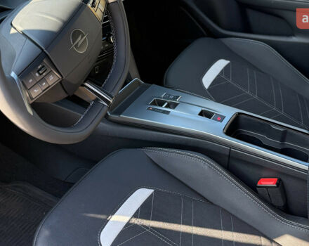 Опель Mokka 2025 года купить новое авто Опель Mokka 2025 года от официального дилера ТОВ «Альфа Авангард» Опель фото