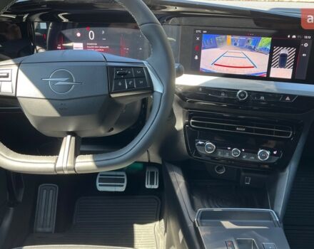 Опель Mokka 2025 года купить новое авто Опель Mokka 2025 года от официального дилера OPEL VIPOS Опель фото