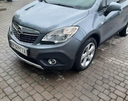 Серый Опель Mokka, объемом двигателя 1.69 л и пробегом 169 тыс. км за 10500 $, фото 4 на Automoto.ua