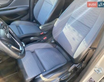 Серый Опель Mokka, объемом двигателя 1.36 л и пробегом 70 тыс. км за 13800 $, фото 8 на Automoto.ua