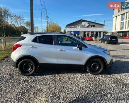 Серый Опель Mokka, объемом двигателя 1.36 л и пробегом 70 тыс. км за 13800 $, фото 3 на Automoto.ua