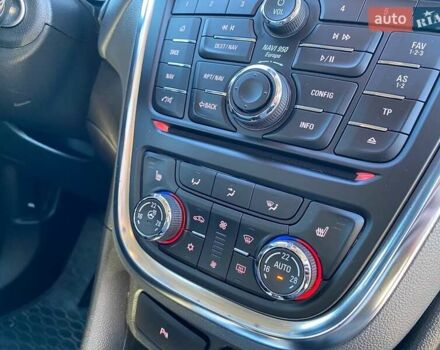 Серый Опель Mokka, объемом двигателя 1.36 л и пробегом 70 тыс. км за 13800 $, фото 19 на Automoto.ua