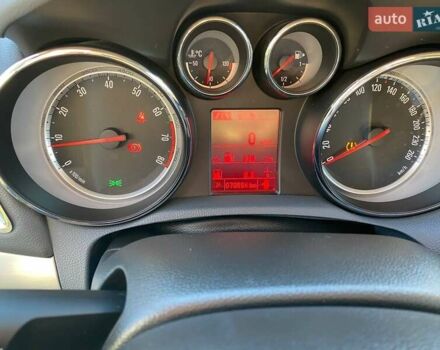 Серый Опель Mokka, объемом двигателя 1.36 л и пробегом 70 тыс. км за 13800 $, фото 21 на Automoto.ua