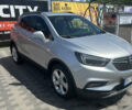 Серый Опель Mokka, объемом двигателя 1.6 л и пробегом 166 тыс. км за 14799 $, фото 2 на Automoto.ua