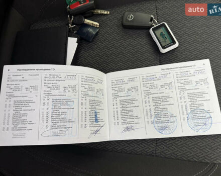 Опель Mokka 2017 в Киеве на Automoto.ua Серый Опель Mokka, объемом двигателя 1.6 л и пробегом 179 тыс. км за 13200 $, фото 25 на Automoto.ua