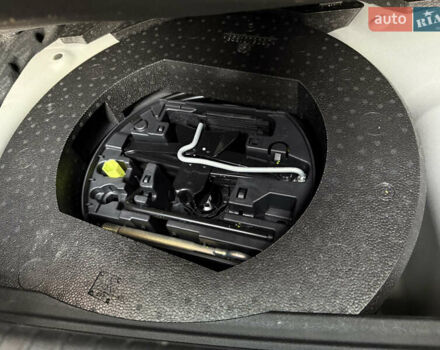 Опель Mokka 2021 в Киеве на Automoto.ua Серый Опель Mokka, объемом двигателя 1.2 л и пробегом 46 тыс. км за 18800 $, фото 10 на Automoto.ua