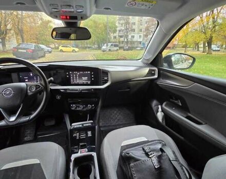 Опель Mokka 2021 в Киеве на Automoto.ua Серый Опель Mokka, объемом двигателя 1.2 л и пробегом 46 тыс. км за 16700 $, фото 11 на Automoto.ua