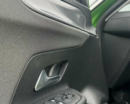 Зеленый Опель Mokka, объемом двигателя 0 л и пробегом 130 тыс. км за 15300 $, фото 13 на Automoto.ua