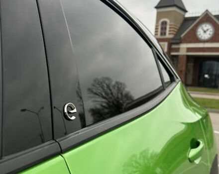 Зеленый Опель Mokka, объемом двигателя 0 л и пробегом 130 тыс. км за 15300 $, фото 6 на Automoto.ua