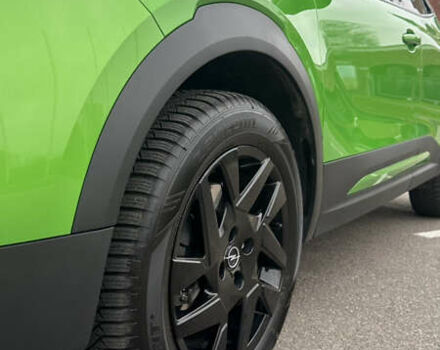 Зеленый Опель Mokka, объемом двигателя 0 л и пробегом 130 тыс. км за 15300 $, фото 7 на Automoto.ua