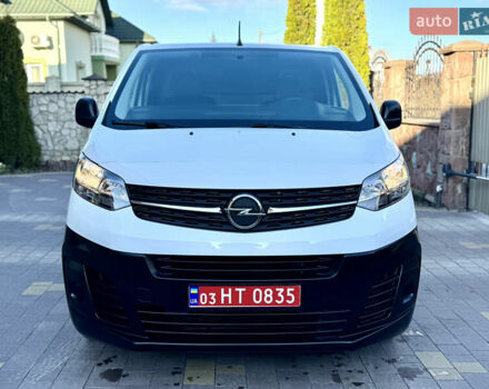 Белый Опель Vivaro-e, объемом двигателя 0 л и пробегом 50 тыс. км за 20878 $, фото 3 на Automoto.ua