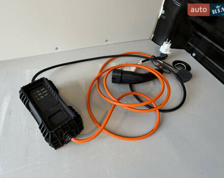 Белый Опель Vivaro-e, объемом двигателя 0 л и пробегом 50 тыс. км за 20878 $, фото 39 на Automoto.ua