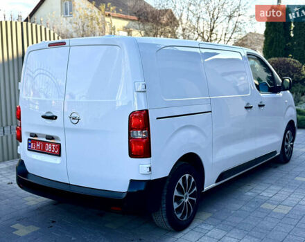 Белый Опель Vivaro-e, объемом двигателя 0 л и пробегом 50 тыс. км за 20878 $, фото 7 на Automoto.ua