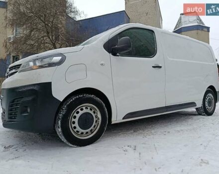 Білий Опель Vivaro-e, об'ємом двигуна 0 л та пробігом 46 тис. км за 23489 $, фото 7 на Automoto.ua