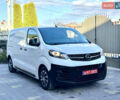 Белый Опель Vivaro-e, объемом двигателя 0 л и пробегом 50 тыс. км за 20878 $, фото 1 на Automoto.ua