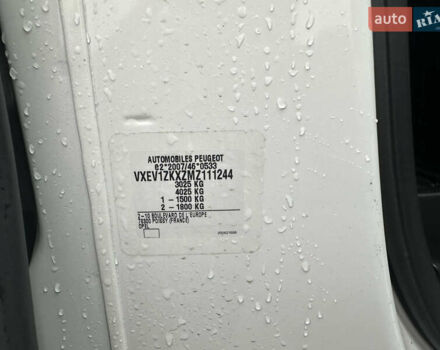 Белый Опель Vivaro-e, объемом двигателя 0 л и пробегом 44 тыс. км за 14500 $, фото 6 на Automoto.ua