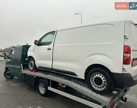 Белый Опель Vivaro-e, объемом двигателя 0 л и пробегом 44 тыс. км за 14500 $, фото 8 на Automoto.ua