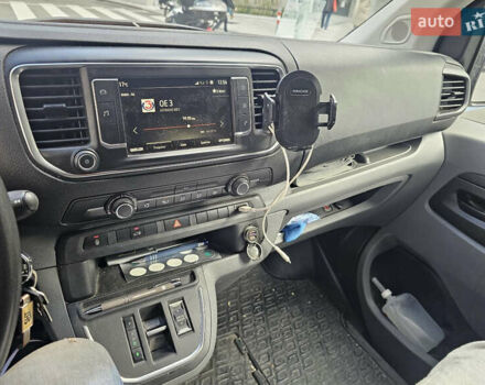 Білий Опель Vivaro-e, об'ємом двигуна 0 л та пробігом 43 тис. км за 21002 $, фото 3 на Automoto.ua