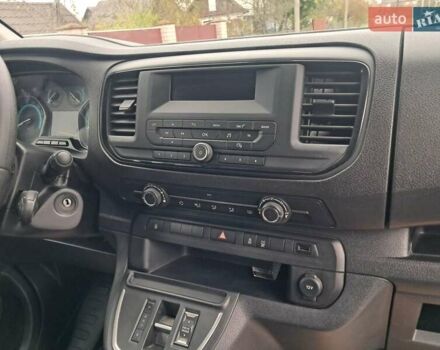 Білий Опель Vivaro-e, об'ємом двигуна 0 л та пробігом 7 тис. км за 22500 $, фото 20 на Automoto.ua