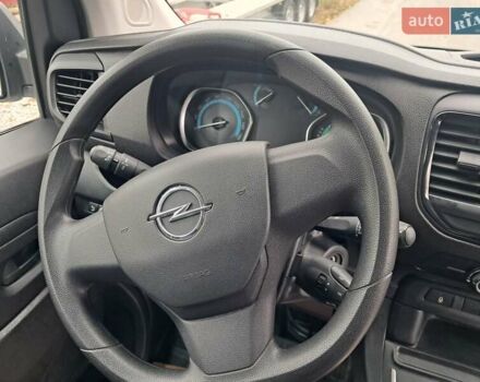 Білий Опель Vivaro-e, об'ємом двигуна 0 л та пробігом 7 тис. км за 22500 $, фото 24 на Automoto.ua