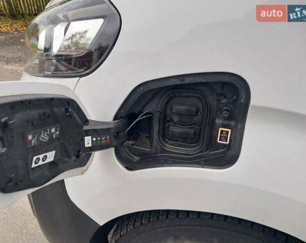Білий Опель Vivaro-e, об'ємом двигуна 0 л та пробігом 7 тис. км за 22500 $, фото 8 на Automoto.ua
