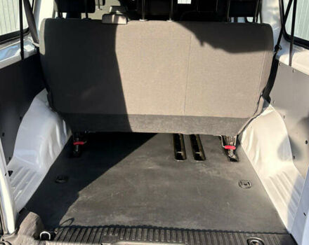 Белый Опель Vivaro-e, объемом двигателя 0 л и пробегом 31 тыс. км за 25900 $, фото 14 на Automoto.ua