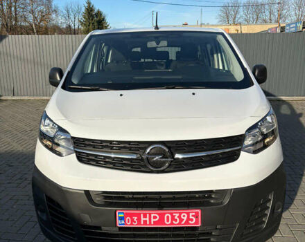 Белый Опель Vivaro-e, объемом двигателя 0 л и пробегом 31 тыс. км за 25900 $, фото 2 на Automoto.ua