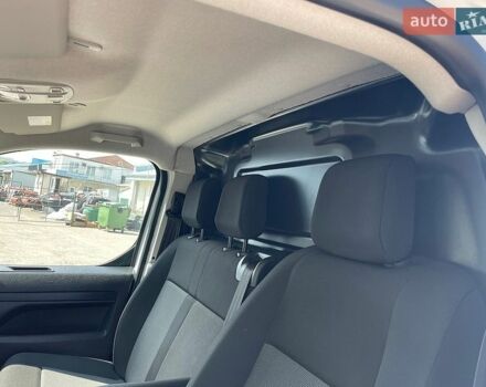 Белый Опель Vivaro-e, объемом двигателя 0 л и пробегом 36 тыс. км за 24500 $, фото 13 на Automoto.ua