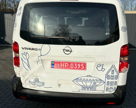 Белый Опель Vivaro-e, объемом двигателя 0 л и пробегом 31 тыс. км за 25900 $, фото 8 на Automoto.ua
