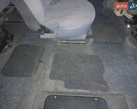 Белый Опель Vivaro-e, объемом двигателя 0 л и пробегом 360 тыс. км за 6500 $, фото 4 на Automoto.ua