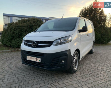 Белый Опель Vivaro-e, объемом двигателя 0 л и пробегом 27 тыс. км за 18700 $, фото 23 на Automoto.ua