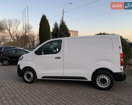 Белый Опель Vivaro-e, объемом двигателя 0 л и пробегом 27 тыс. км за 18700 $, фото 16 на Automoto.ua