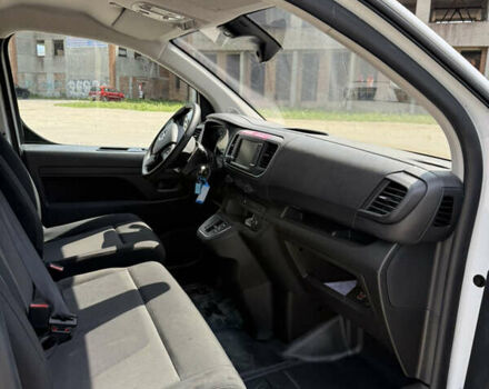 Білий Опель Vivaro-e, об'ємом двигуна 0 л та пробігом 17 тис. км за 22700 $, фото 9 на Automoto.ua