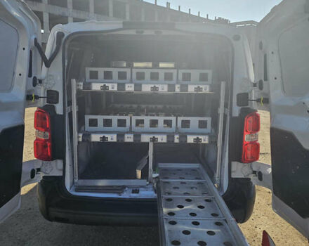 Білий Опель Vivaro-e, об'ємом двигуна 0 л та пробігом 16 тис. км за 23900 $, фото 8 на Automoto.ua