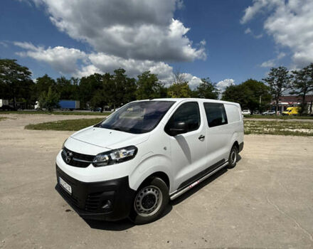 Білий Опель Vivaro-e, об'ємом двигуна 0 л та пробігом 17 тис. км за 22700 $, фото 5 на Automoto.ua