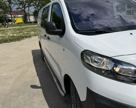 Білий Опель Vivaro-e, об'ємом двигуна 0 л та пробігом 17 тис. км за 22700 $, фото 7 на Automoto.ua