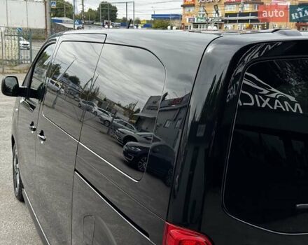 Черный Опель Vivaro-e, объемом двигателя 0 л и пробегом 32 тыс. км за 31500 $, фото 20 на Automoto.ua