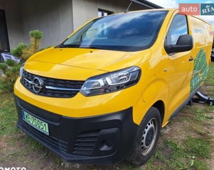 Жовтий Опель Vivaro-e, об'ємом двигуна 0 л та пробігом 71 тис. км за 13400 $, фото 2 на Automoto.ua