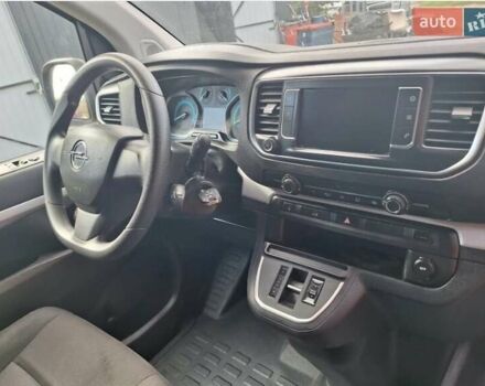 Жовтий Опель Vivaro-e, об'ємом двигуна 0 л та пробігом 71 тис. км за 13400 $, фото 10 на Automoto.ua