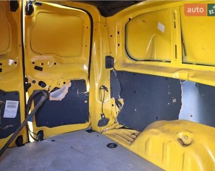 Жовтий Опель Vivaro-e, об'ємом двигуна 0 л та пробігом 71 тис. км за 13400 $, фото 8 на Automoto.ua