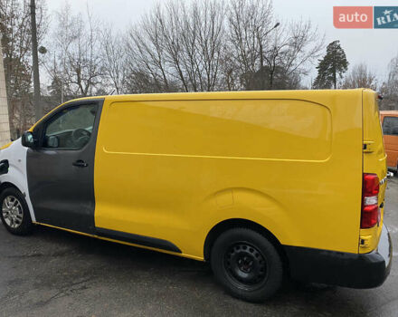 Жовтий Опель Vivaro-e, об'ємом двигуна 0 л та пробігом 47 тис. км за 17950 $, фото 5 на Automoto.ua