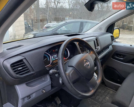 Жовтий Опель Vivaro-e, об'ємом двигуна 0 л та пробігом 47 тис. км за 17950 $, фото 4 на Automoto.ua