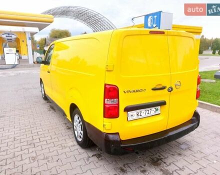 Желтый Опель Vivaro-e, объемом двигателя 0 л и пробегом 104 тыс. км за 15800 $, фото 21 на Automoto.ua