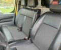 Желтый Опель Vivaro-e, объемом двигателя 0 л и пробегом 104 тыс. км за 15800 $, фото 42 на Automoto.ua