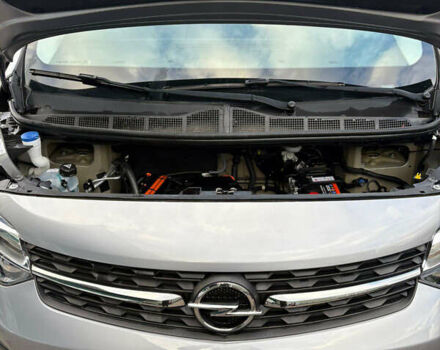 Сірий Опель Vivaro-e, об'ємом двигуна 0 л та пробігом 41 тис. км за 20900 $, фото 23 на Automoto.ua