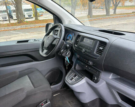 Сірий Опель Vivaro-e, об'ємом двигуна 0 л та пробігом 41 тис. км за 20900 $, фото 30 на Automoto.ua