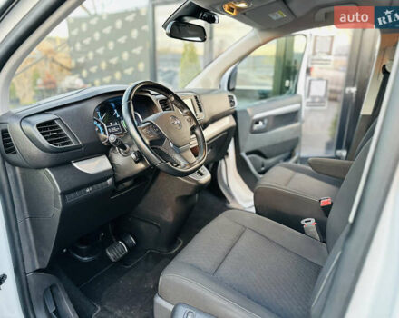 Белый Опель Zafira Life, объемом двигателя 0 л и пробегом 21 тыс. км за 23200 $, фото 12 на Automoto.ua