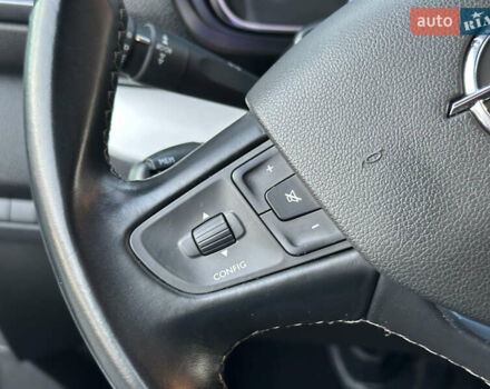 Белый Опель Zafira Life, объемом двигателя 0 л и пробегом 21 тыс. км за 23200 $, фото 27 на Automoto.ua