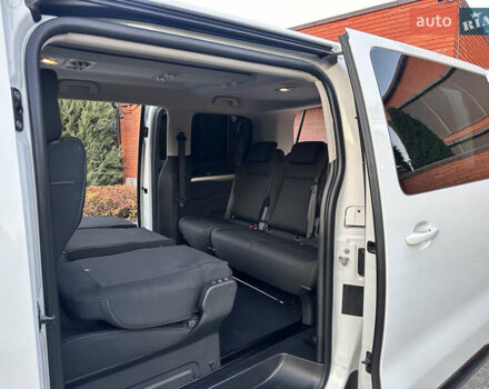 Белый Опель Zafira Life, объемом двигателя 0 л и пробегом 21 тыс. км за 22500 $, фото 12 на Automoto.ua